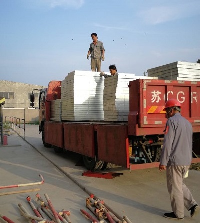 熱鍍(dù)鋅鋼格板